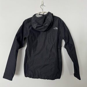 The North Face Women’s Rain Jacket | Goose Island Collab | Size M | NWOT